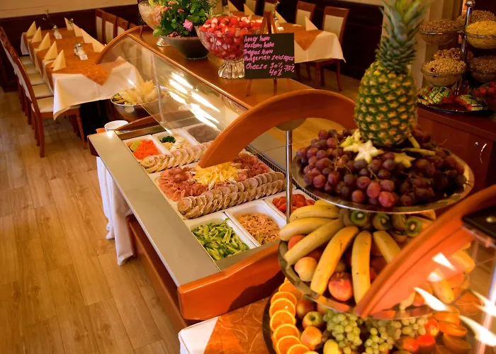 Meteor Plaza Szálloda 4*