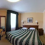 Meteor Plaza 4*