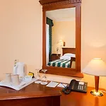 Meteor Plaza 4* פראג