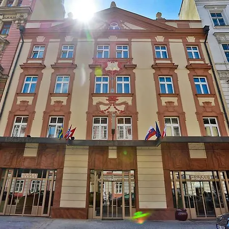 Meteor Plaza 4* Prague