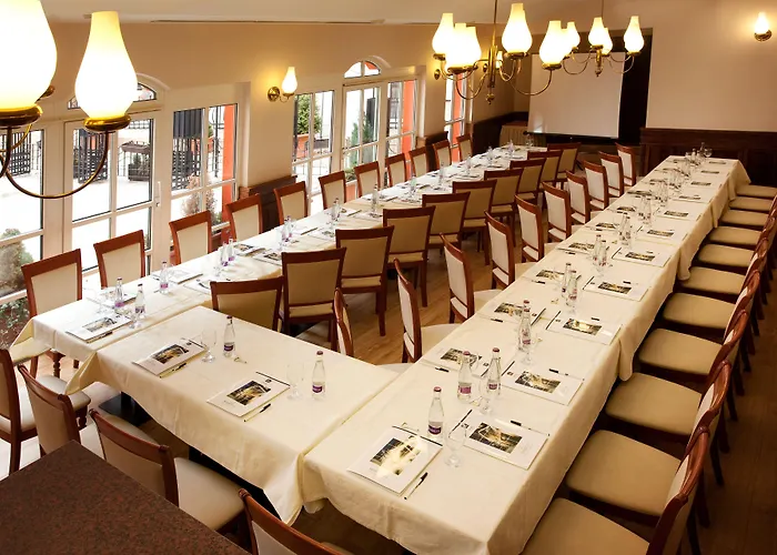 Meteor Plaza Hotel
